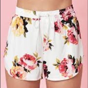 Kendall & Kylie Floral Shorts